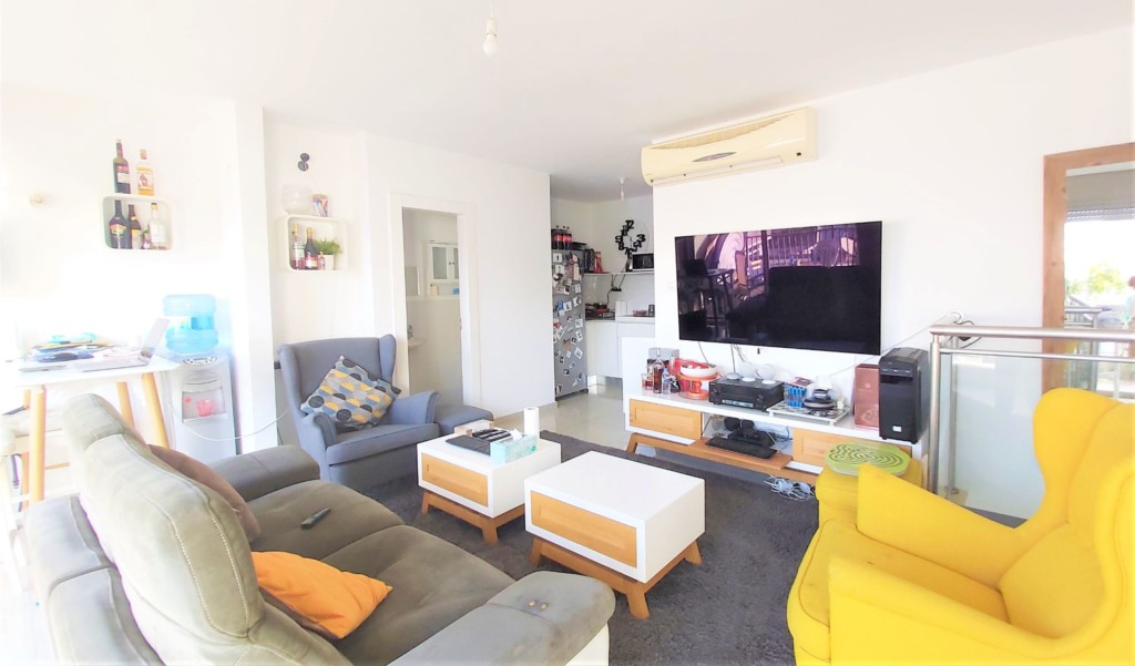 For Rent Duplex/Penthouse, 80 m², 3 rooms, Tel Aviv Florentine Altidag